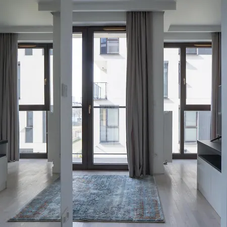 Simply Przyokopowa Apartment Warschau